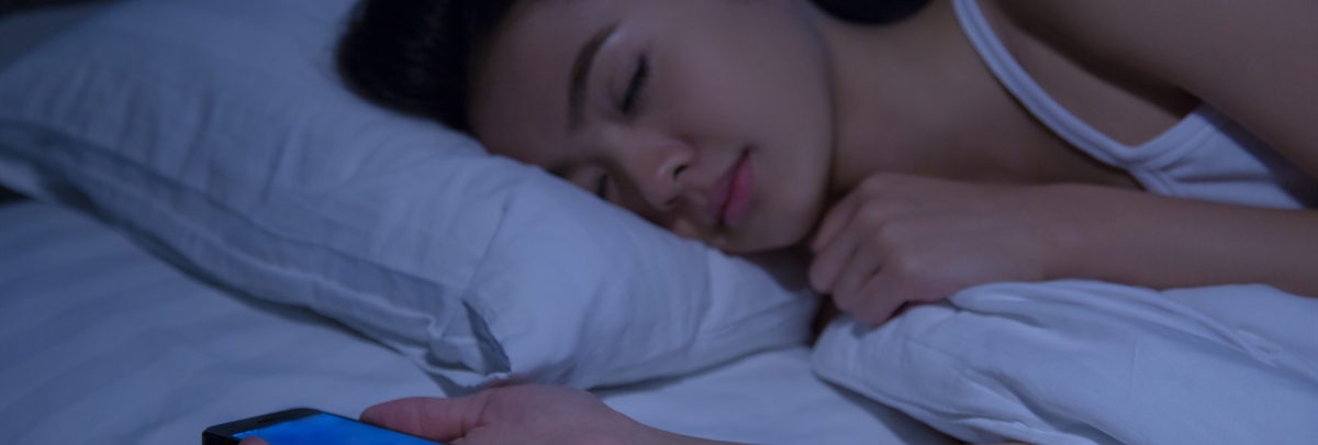 技术如何影响睡眠质量